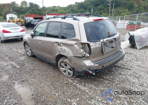 2015 Subaru Forester 2.5I Premium z USA, uszkodzony, nr VIN JF2SJADC1FH539285